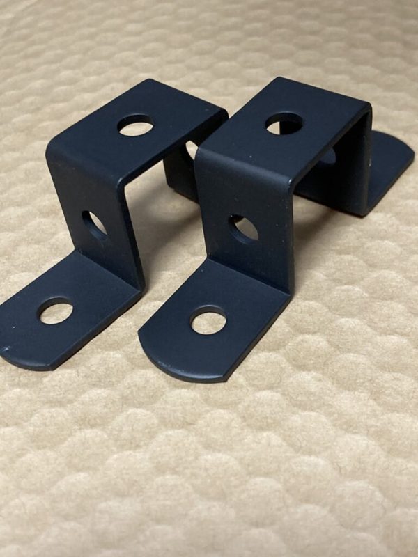 板と板をつなぐ金具（平折金具）